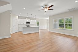 408 Whitehall Ave. photo 4