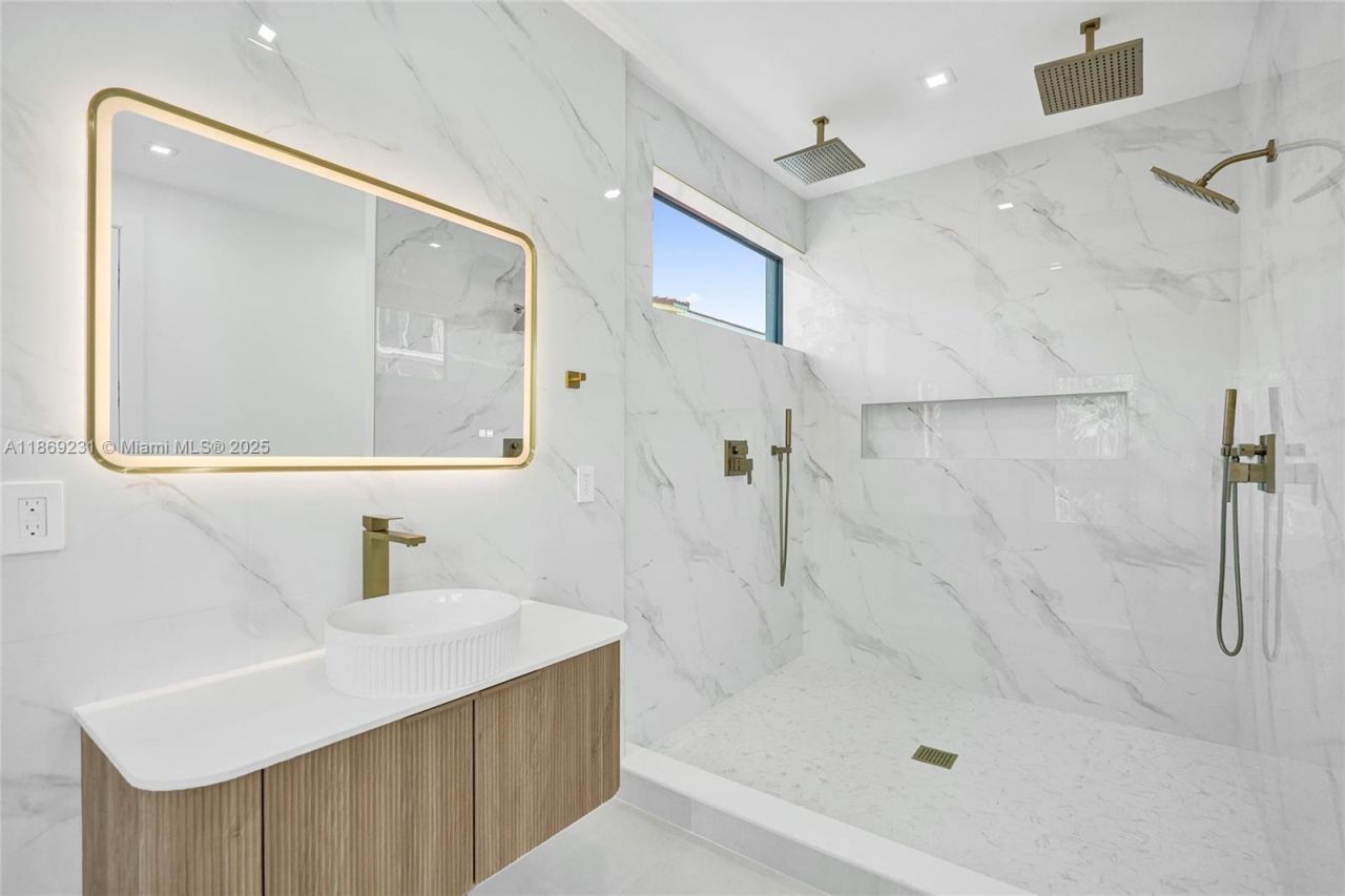 1825 NE 26th Ave, Unit C, Fort Lauderdale, FL 33305 Photo