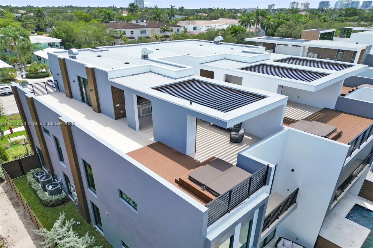 1825 NE 26th Ave, Unit C, Fort Lauderdale, FL 33305 Photo