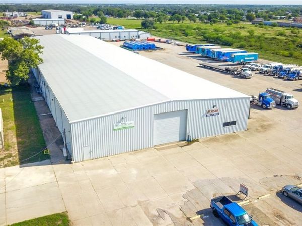 808 Bob White Road, Victoria, TX 77905