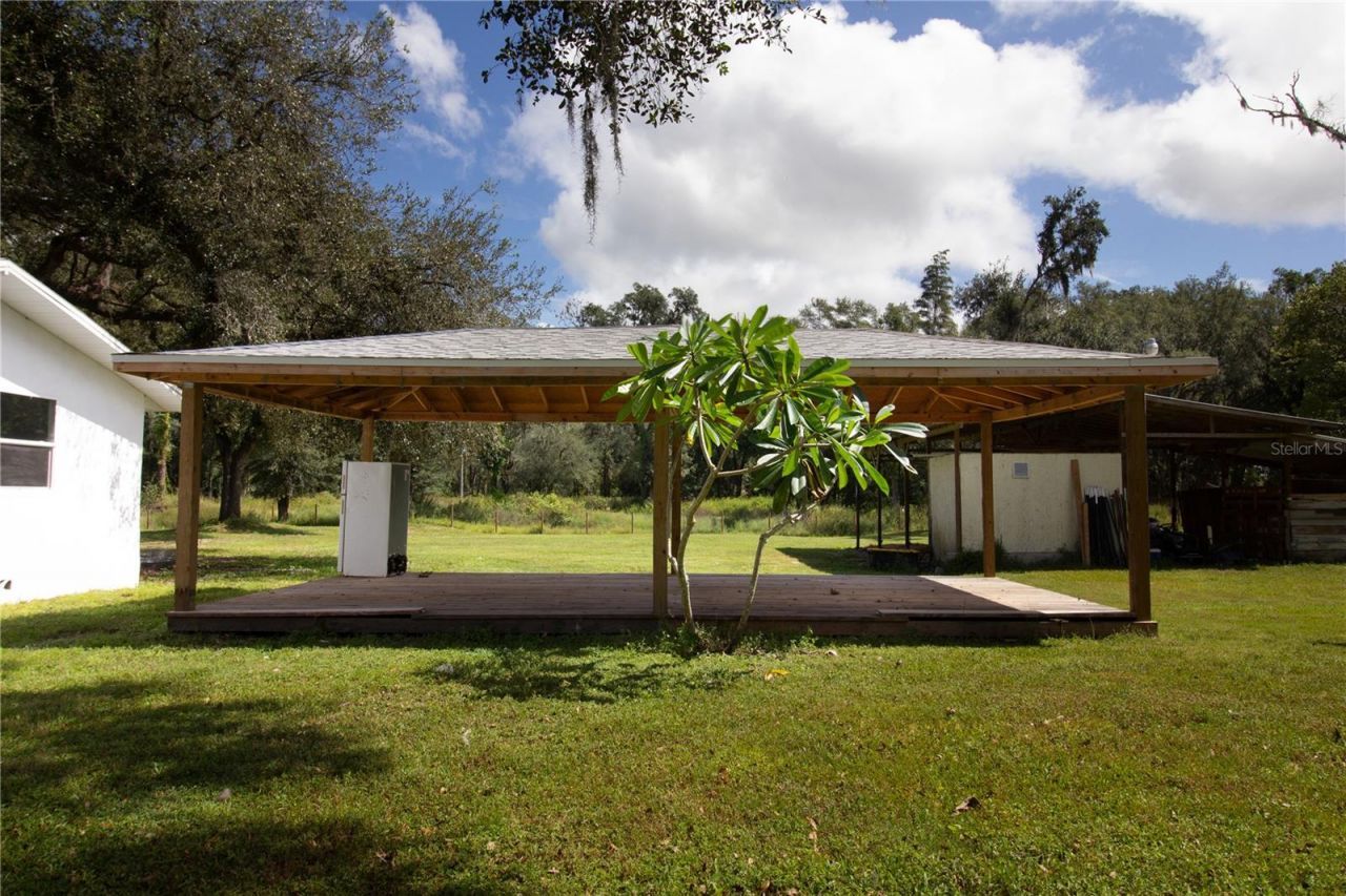 39912 Jerry Rd, Zephyrhills, FL 33540 Photo