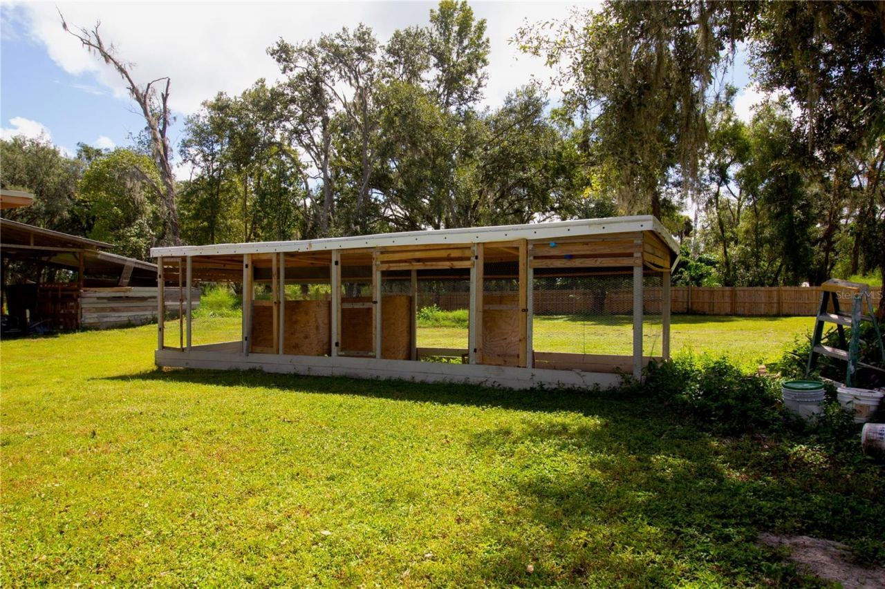 39912 Jerry Rd, Zephyrhills, FL 33540 Photo