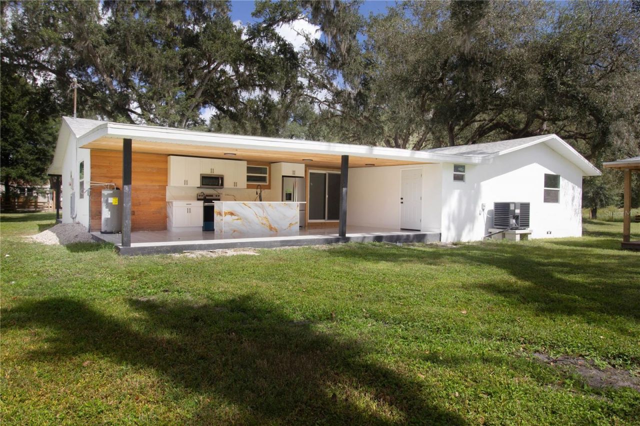 39912 Jerry Rd, Zephyrhills, FL 33540 Photo