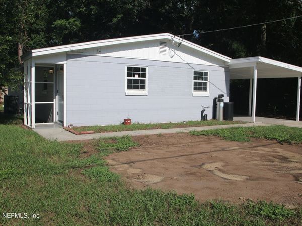 4421 MELVIN Circle E, Jacksonville, FL 32210