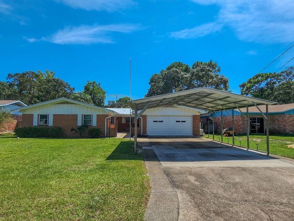 712 Revere Avenue, Fort Walton Beach, FL 32547