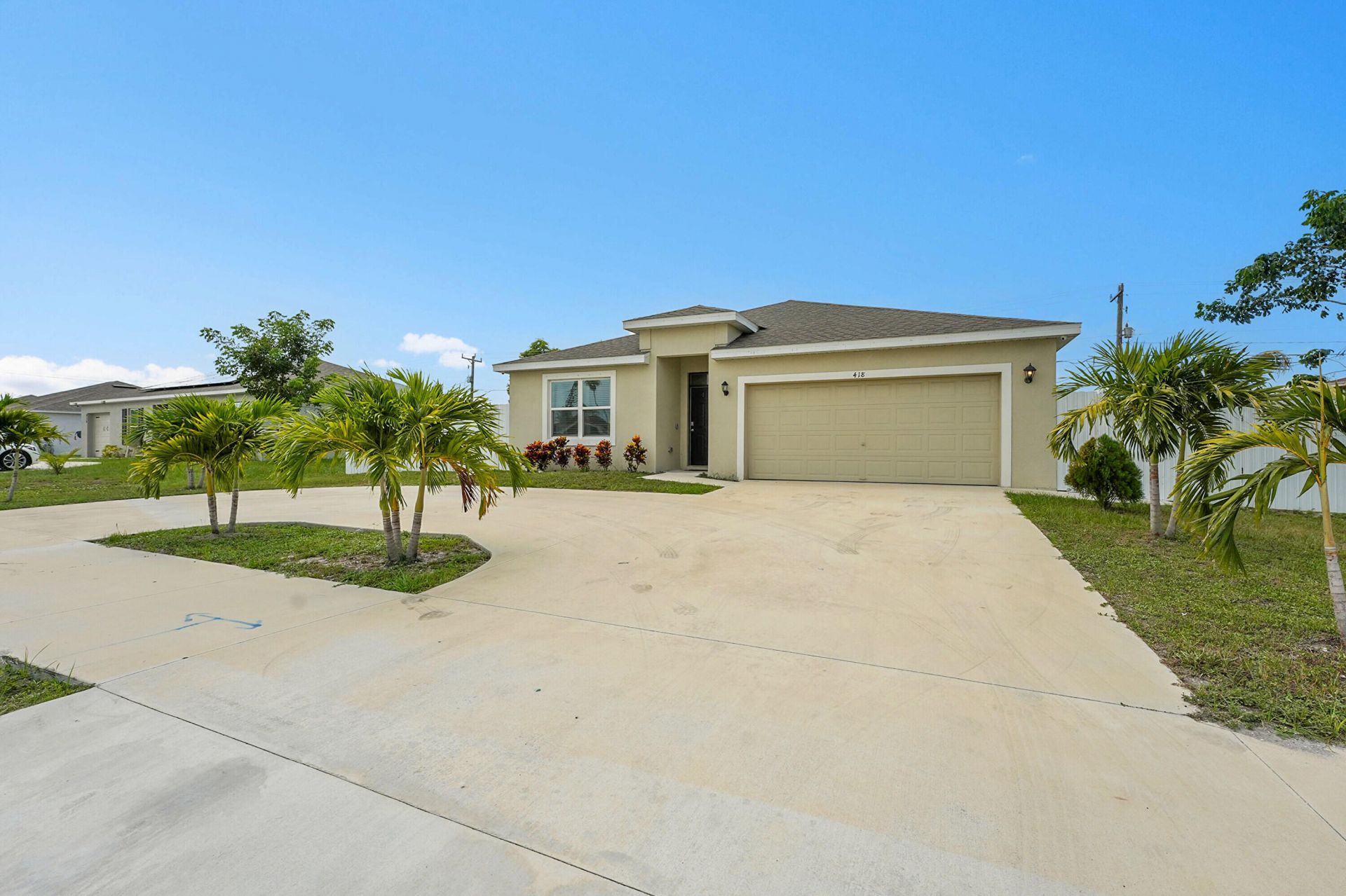 418 NW Airoso Boulevard, Port Saint Lucie, FL 34983 Photo