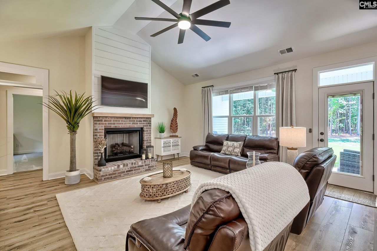 1263 Three Branches Road Photo 12