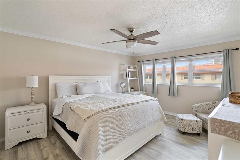 2097 S Ocean Drive, Unit 403, Hallandale Beach, FL 33009 Photo