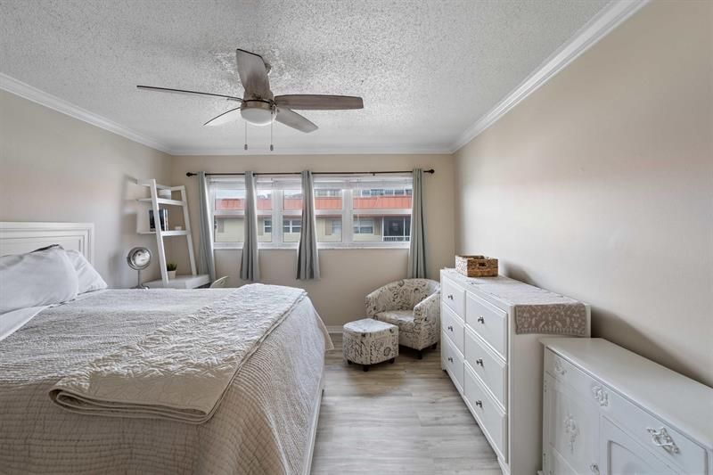 2097 S Ocean Drive, Unit 403, Hallandale Beach, FL 33009 Photo