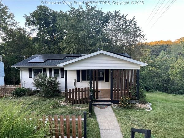 130 Moran Avenue, Dunbar, WV 25064