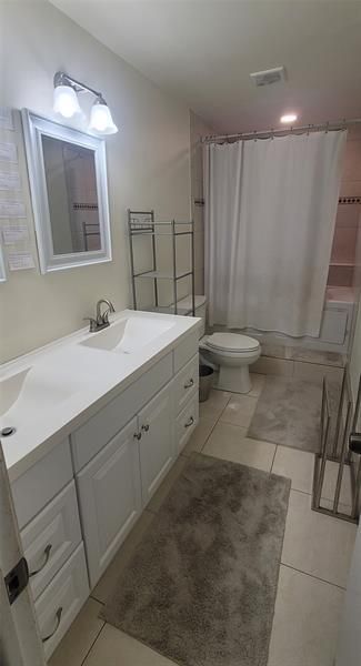 8644 Bridle Path Court, Unit 200, Davie, FL 33328 Photo