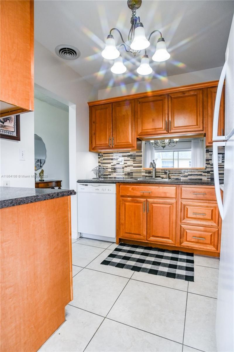 4441 NW 16th St, Unit J301, Lauderhill, FL 33313 Photo