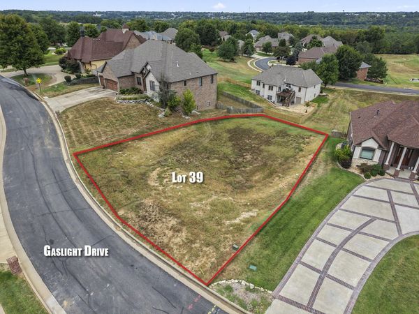 1532 W Gaslight Drive , Springfield, MO 65810