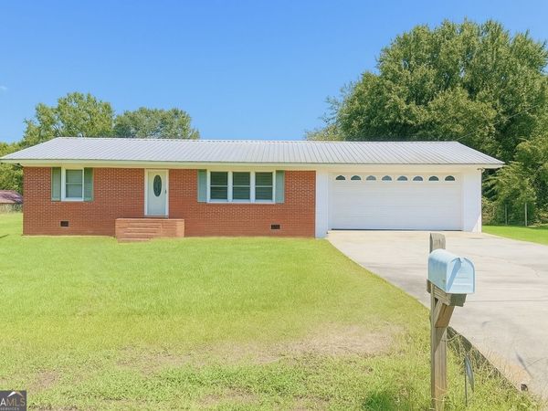 140 Rene Lane, Cochran, GA 31014