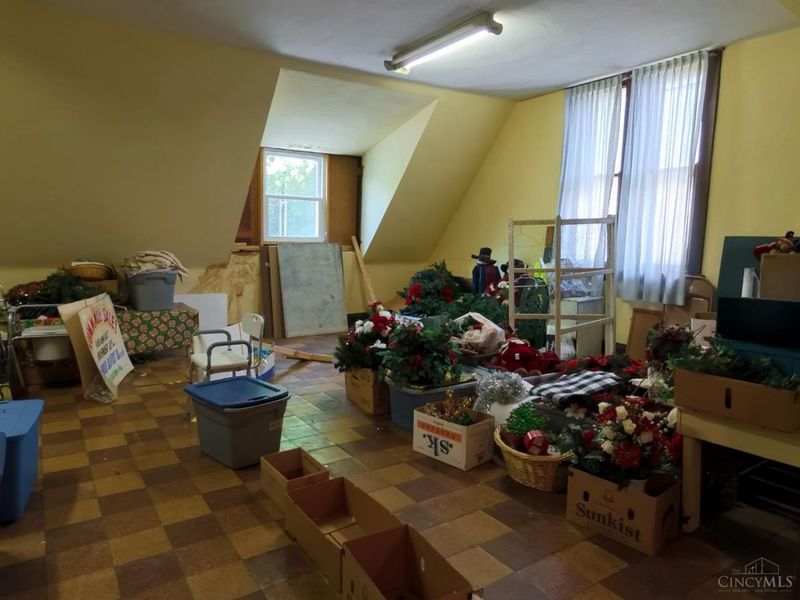 4808 Eastern Avenue, Cincinnati, OH 45208 Photo 14