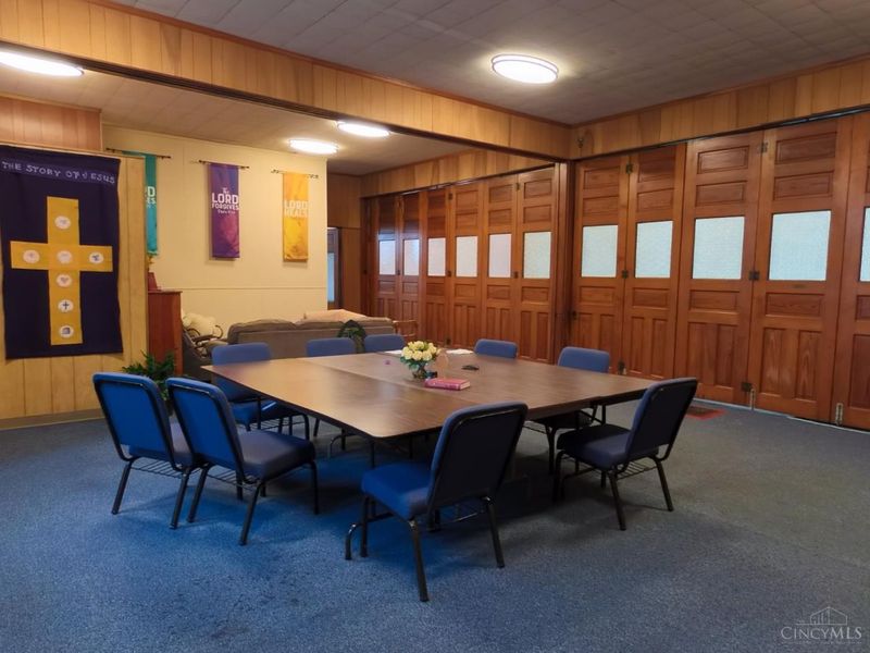 4808 Eastern Avenue, Cincinnati, OH 45208 Photo 9