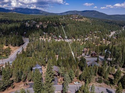 13854 Northwoods Boulevard, Truckee, CA 96161 Photo