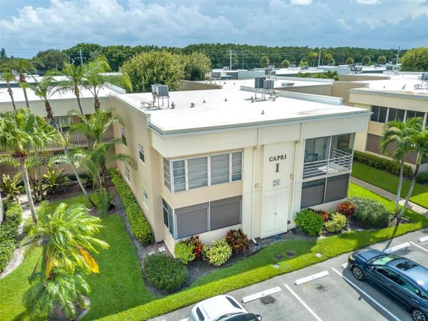 402 Capri I, Unit 402, Delray Beach, FL 33484