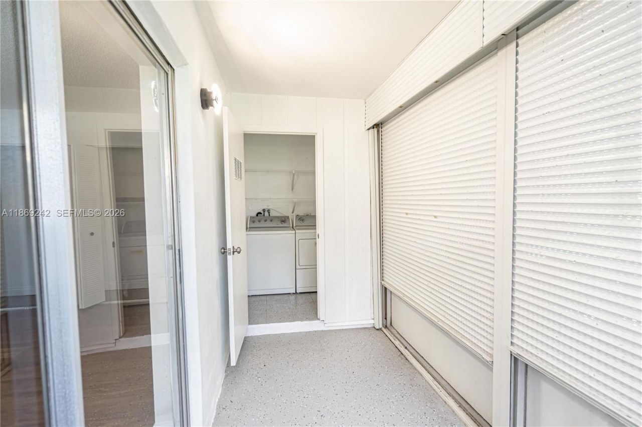 402 Capri I, Unit 402, Delray Beach, FL 33484 Photo