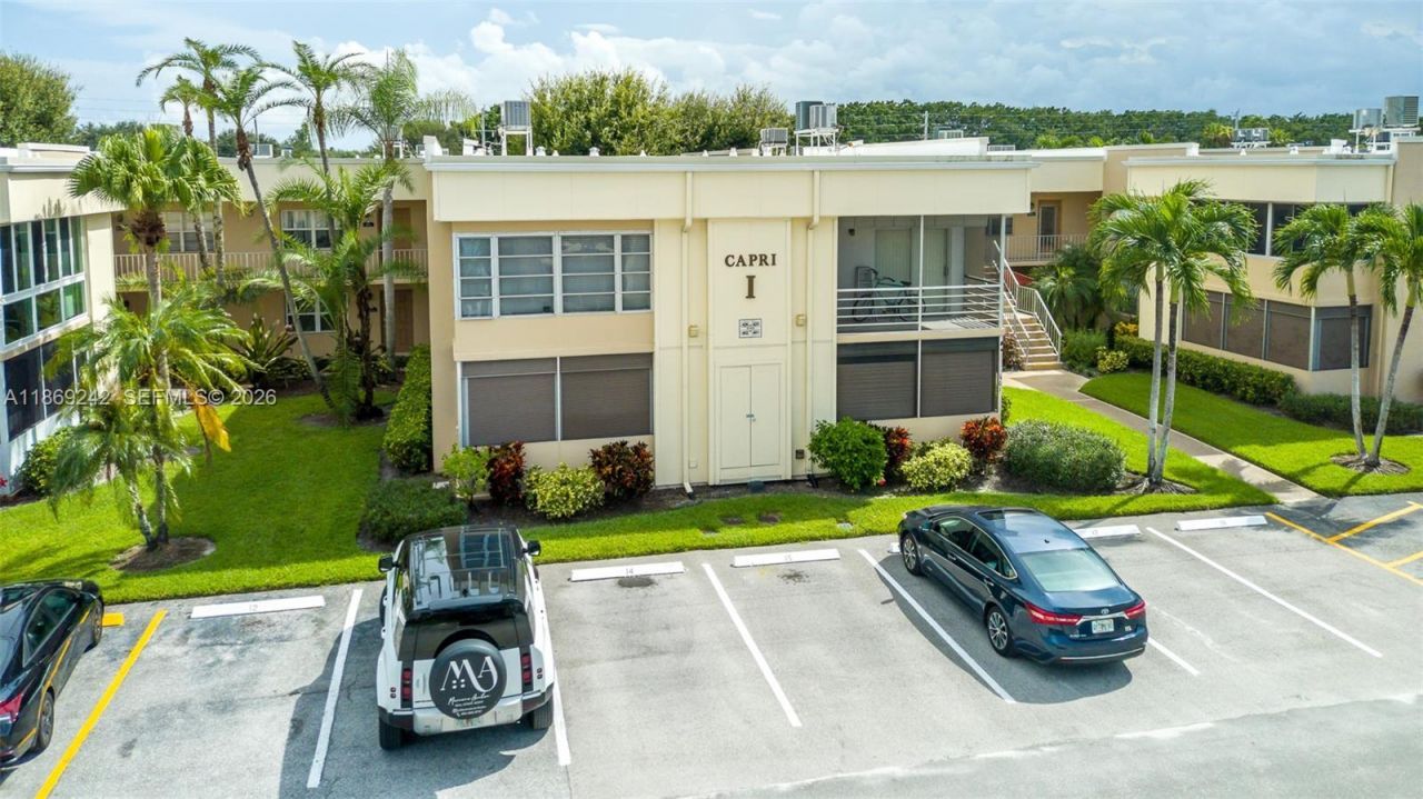 402 Capri I, Unit 402, Delray Beach, FL 33484 Photo