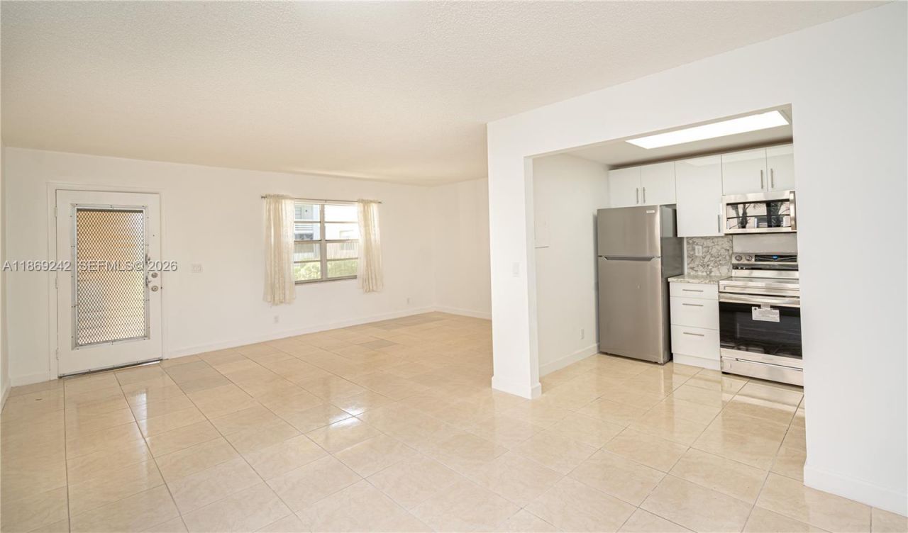 402 Capri I, Unit 402, Delray Beach, FL 33484 Photo