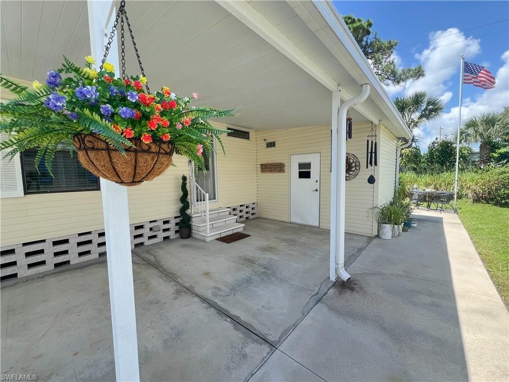 14513 Nathan Hale Ln, North Fort Myers, FL 33917 Photo