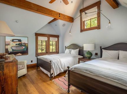 10250 Dick Barter, Truckee, CA 96161 Photo