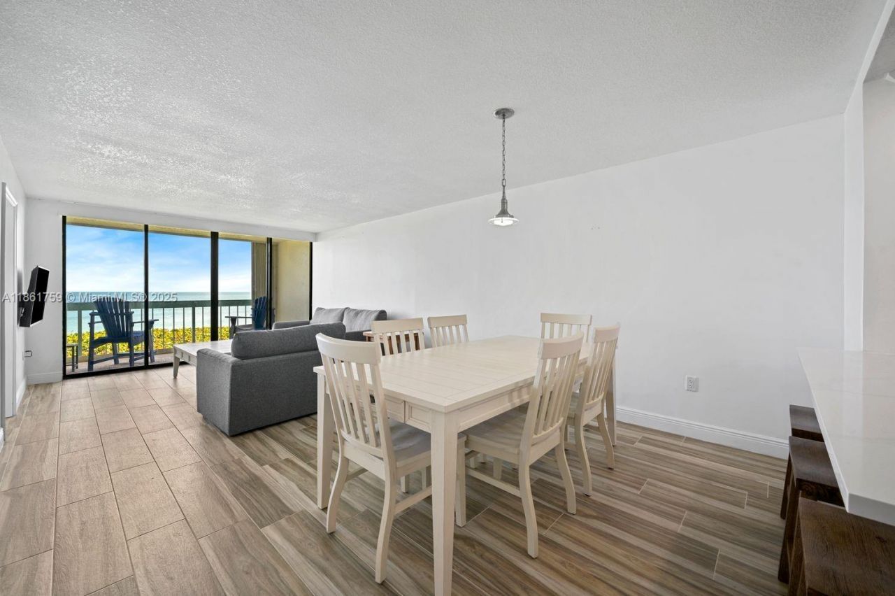 9940 S Ocean Dr, Unit 202, Jensen Beach, FL 34957 Photo