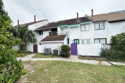 306 21st Ave. S photo 4