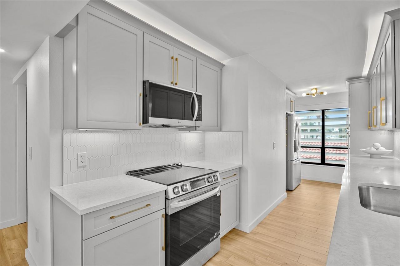 7867 Sailboat Key Blvd S, Unit 201, South Pasadena, FL 33707 Photo