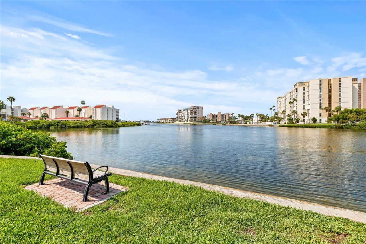 7867 Sailboat Key Blvd S, Unit 201, South Pasadena, FL 33707 Photo