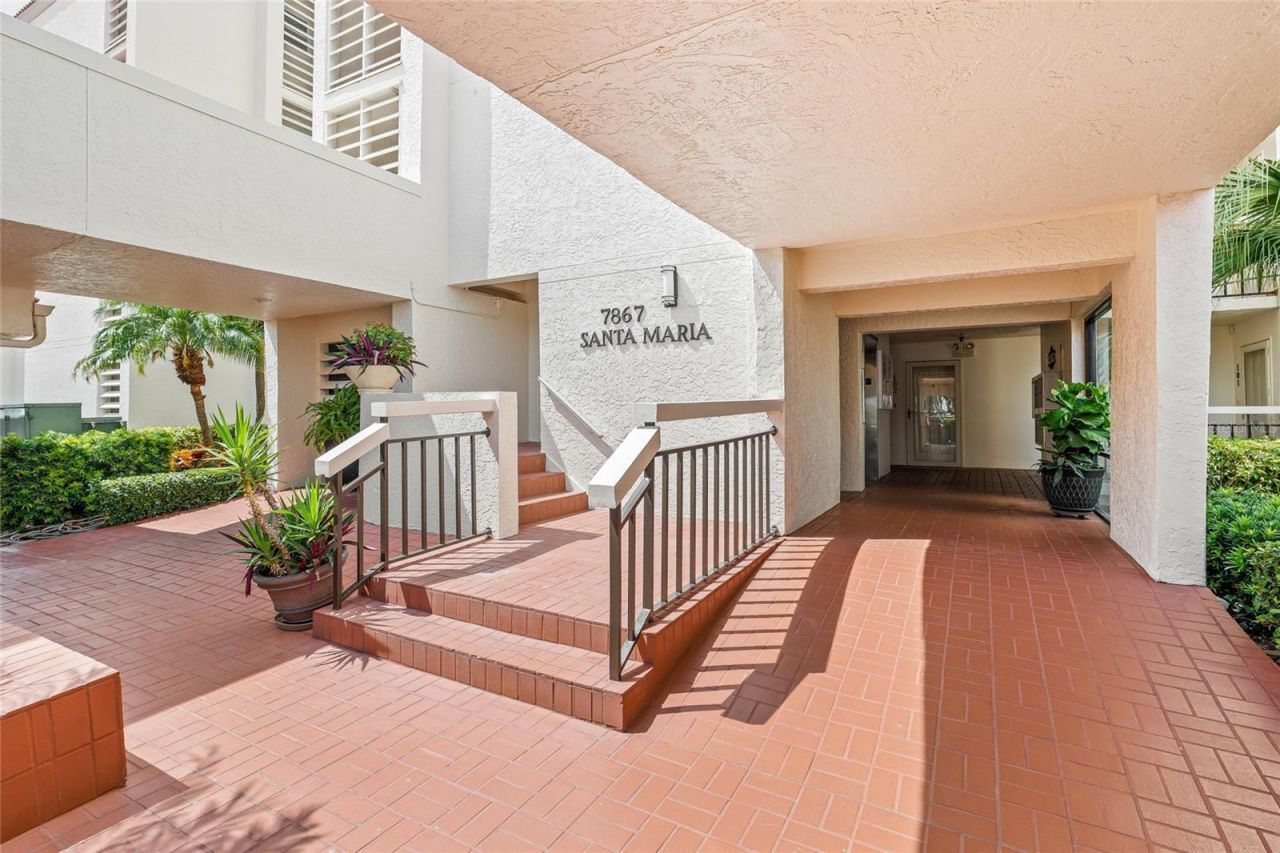 7867 Sailboat Key Blvd S, Unit 201, South Pasadena, FL 33707 Photo