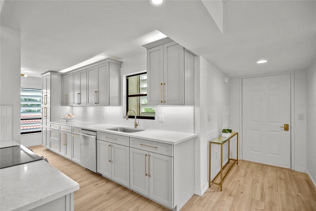 7867 Sailboat Key Blvd S, Unit 201, South Pasadena, FL 33707 Photo