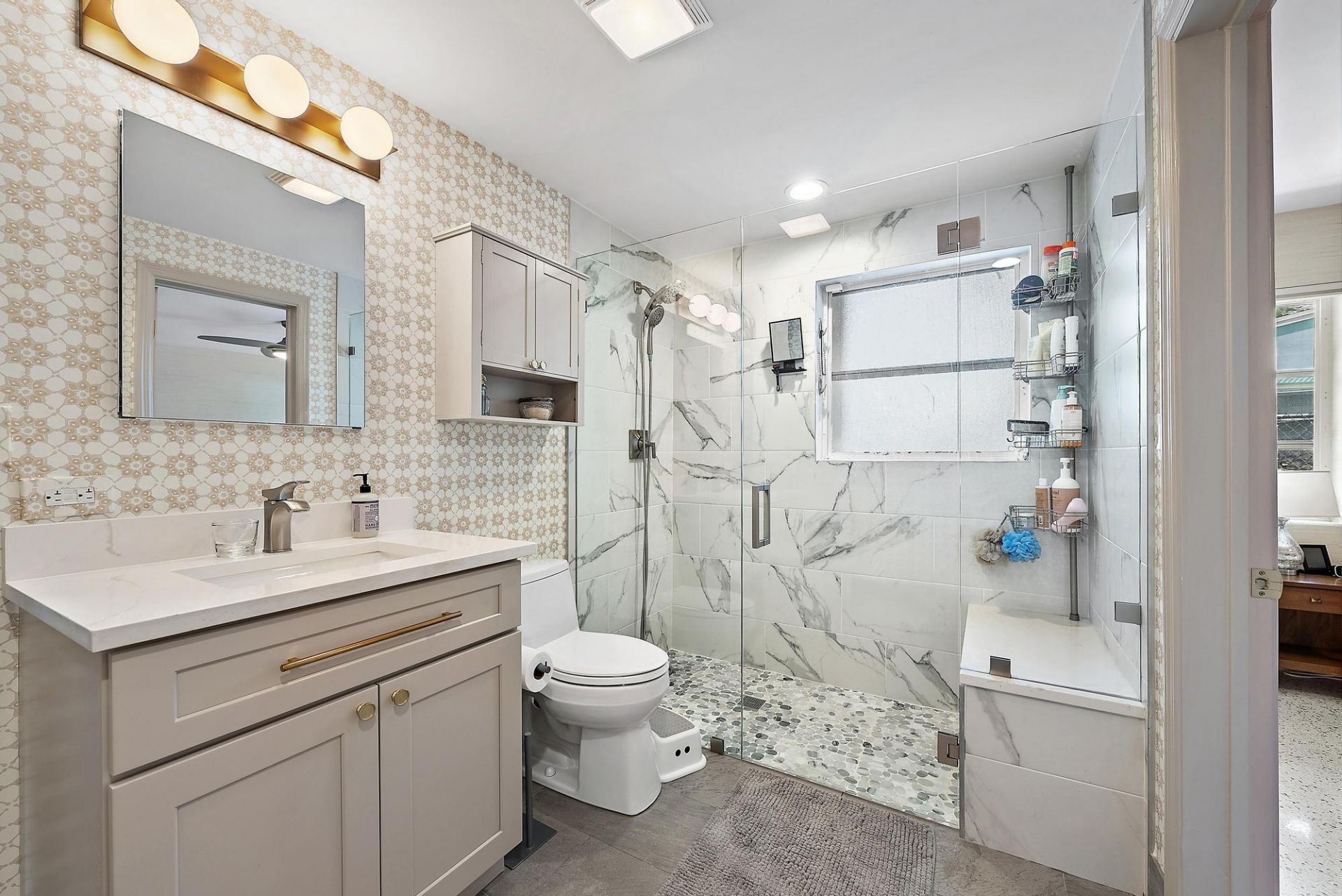 631 S Palmway, Lake Worth Beach, FL 33460 Photo