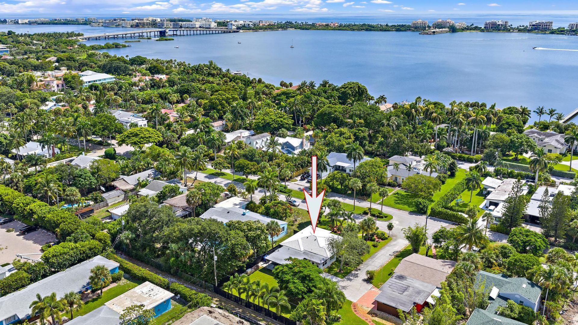 631 S Palmway, Lake Worth Beach, FL 33460 Photo