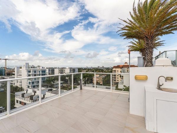 1150 102nd St, Unit 703, Bay Harbor Islands, FL 33154