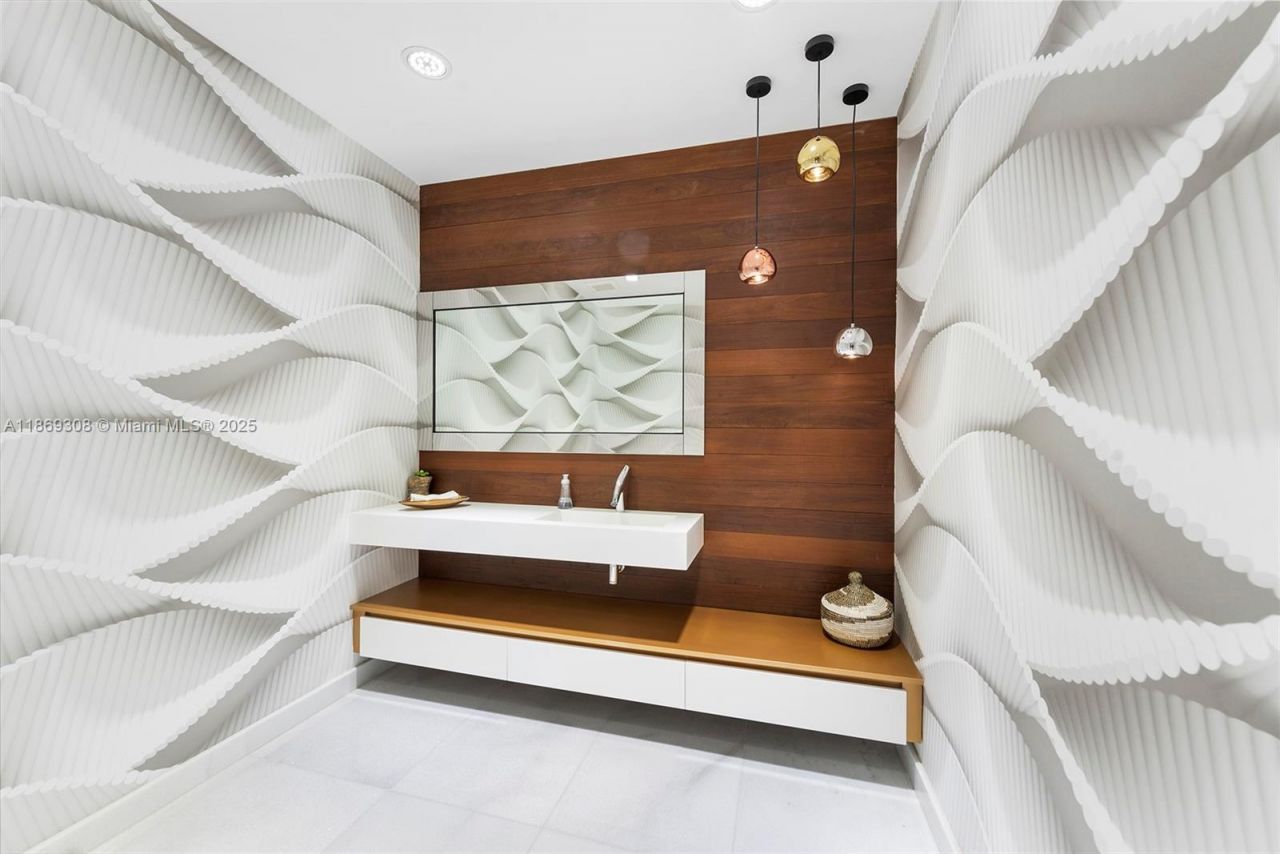 7450 SW 102nd St, Pinecrest, FL 33156 Photo