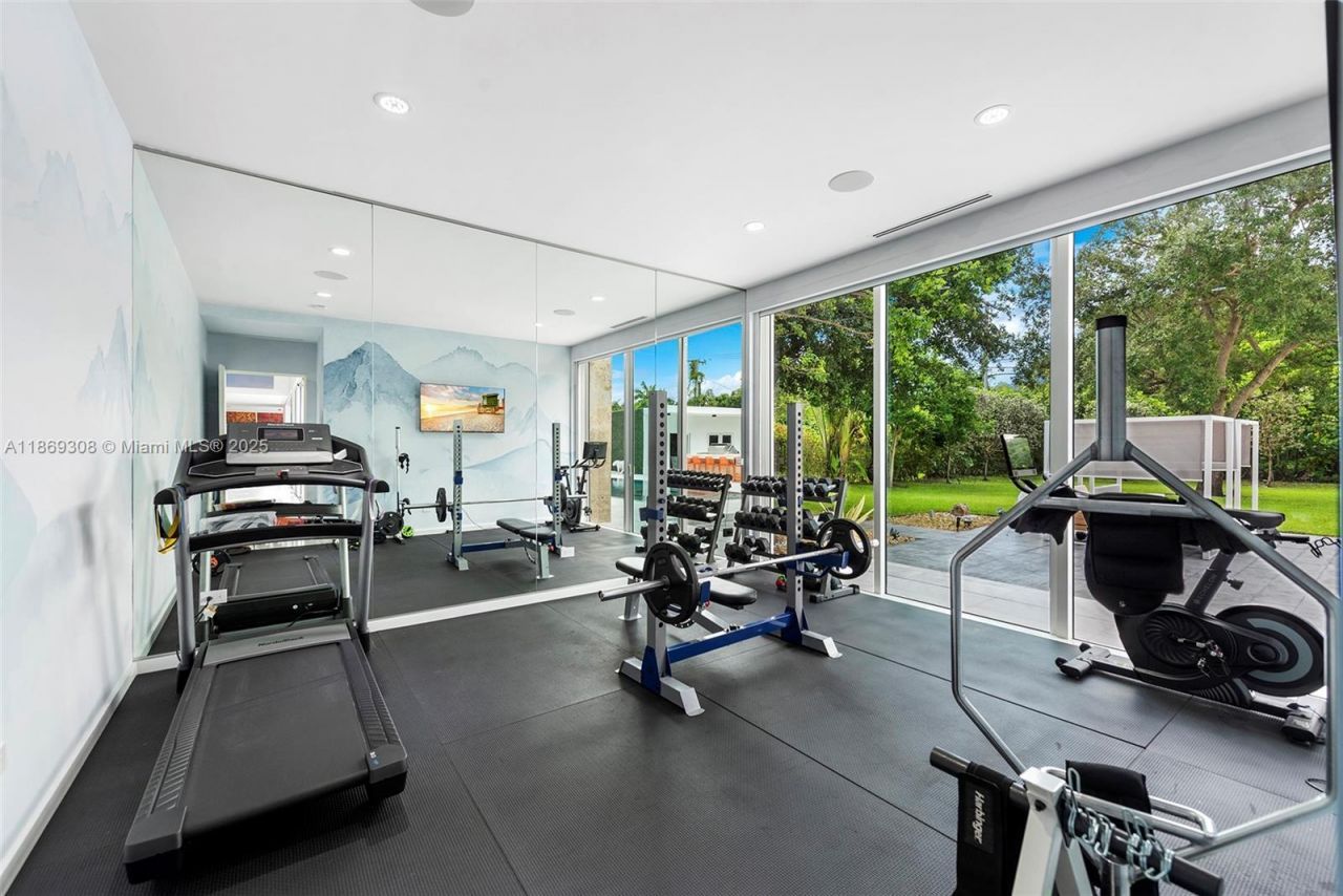 7450 SW 102nd St, Pinecrest, FL 33156 Photo