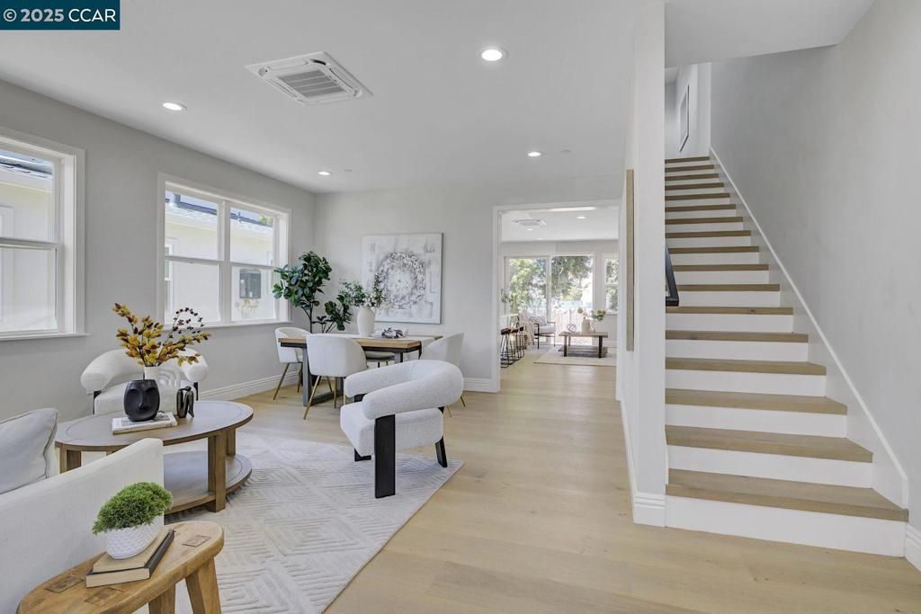 34926 Moina Shaiq Common, Fremont, CA 94555 Main Photo