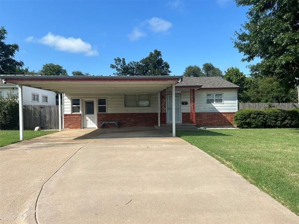 2221 SW 42nd Street, Oklahoma City, OK 73119