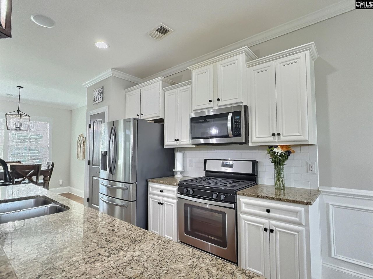 350 Cabana Way Photo 12