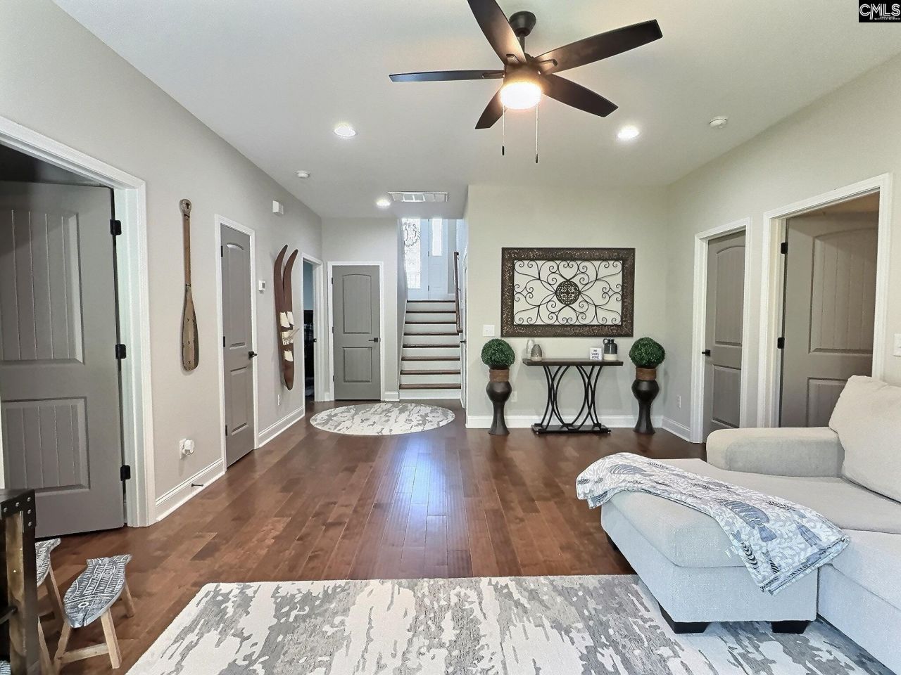 350 Cabana Way Photo 47