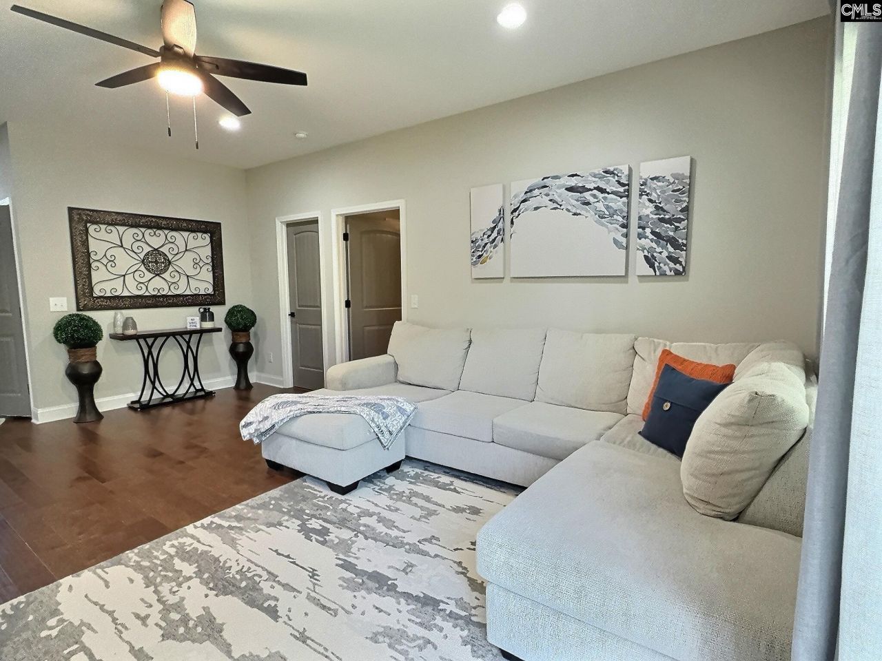 350 Cabana Way Photo 49