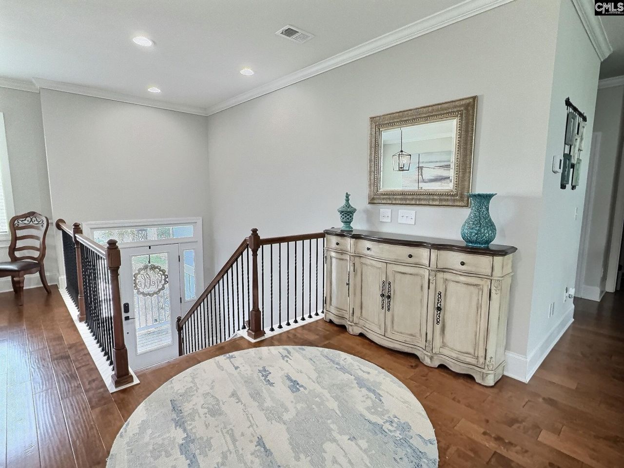 350 Cabana Way Photo 8