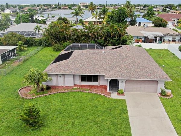 236 SE 20th CT, CAPE CORAL, FL 33990