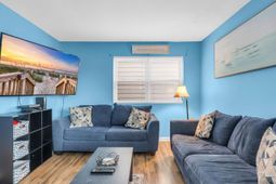 111 16th Ave. N photo 4