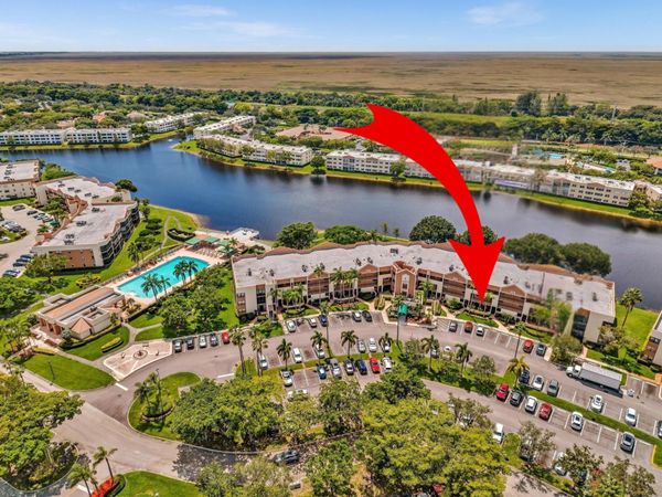7449 Fairfax Drive, Unit 211, Tamarac, FL 33321