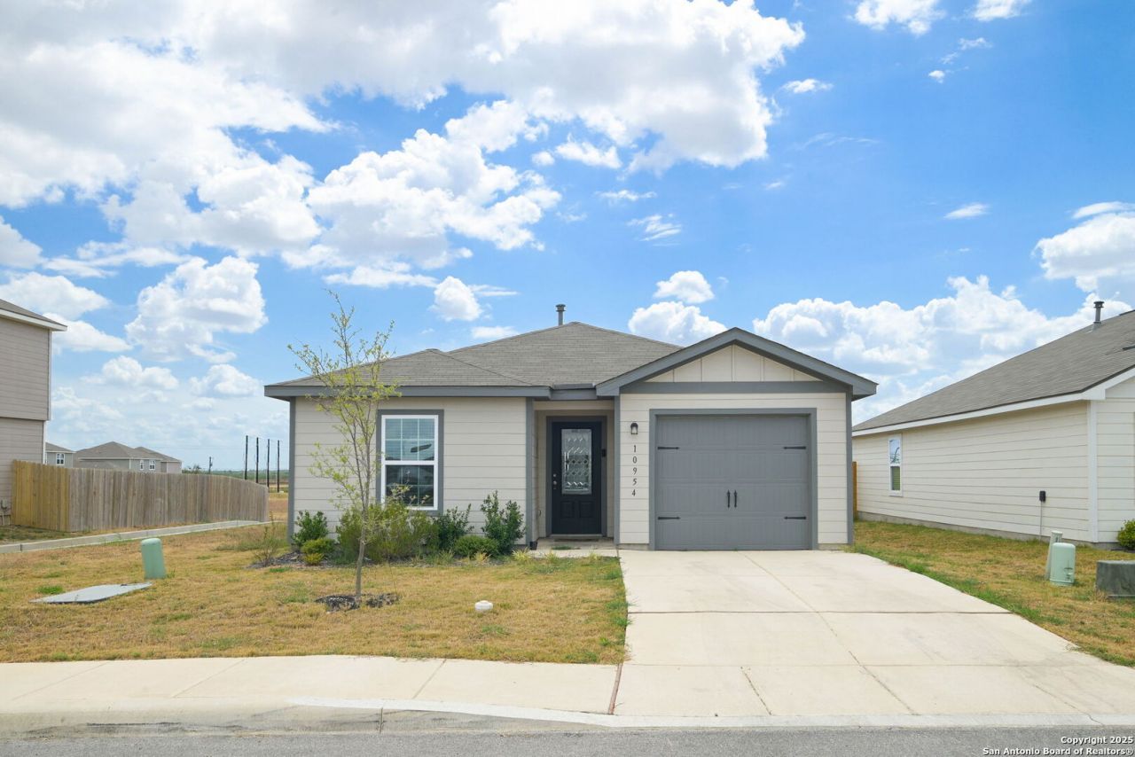 10954 Delight Grove, San Antonio, TX 78109 Main Photo