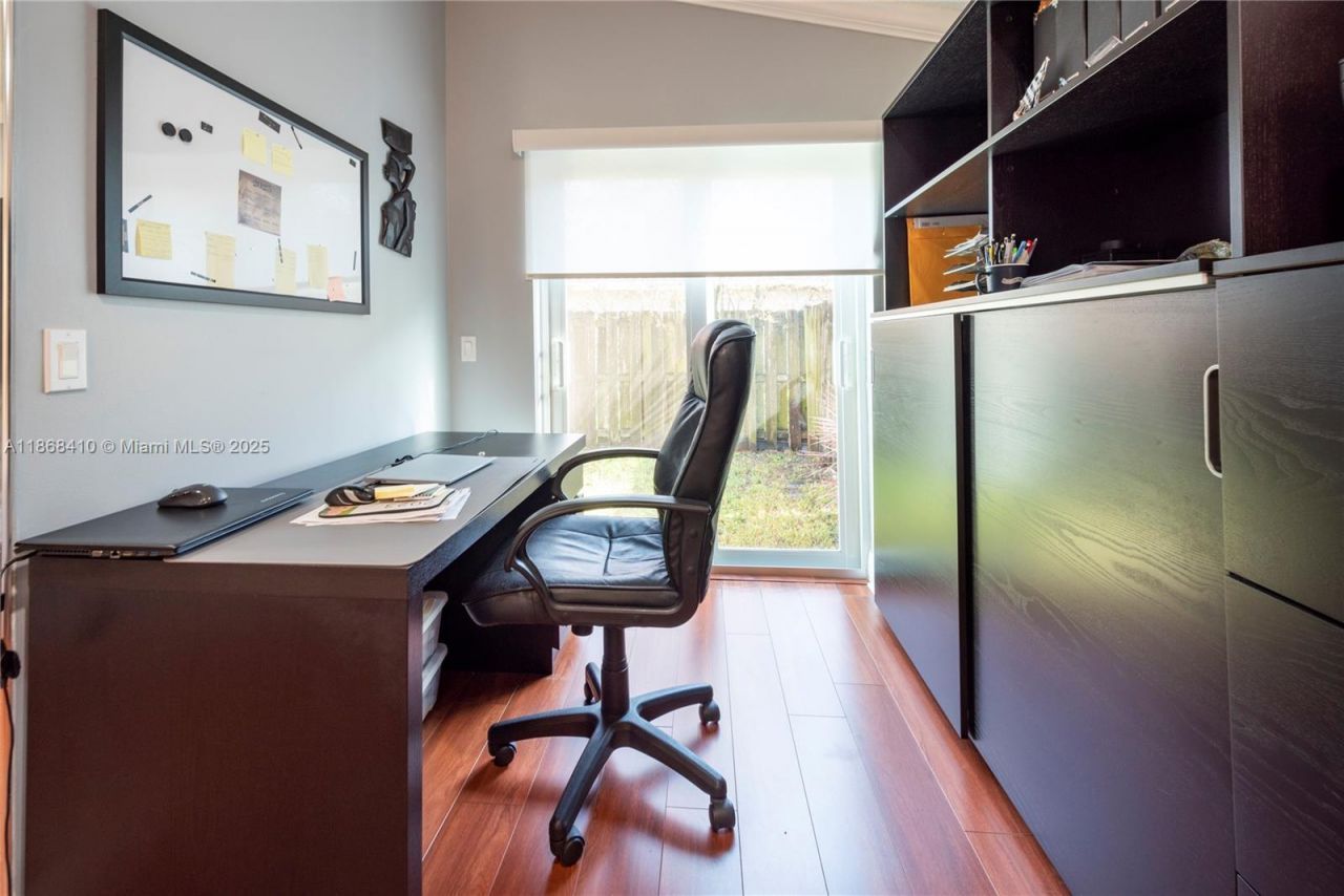 1426 Seagrape Cir, Weston, FL 33326 Photo