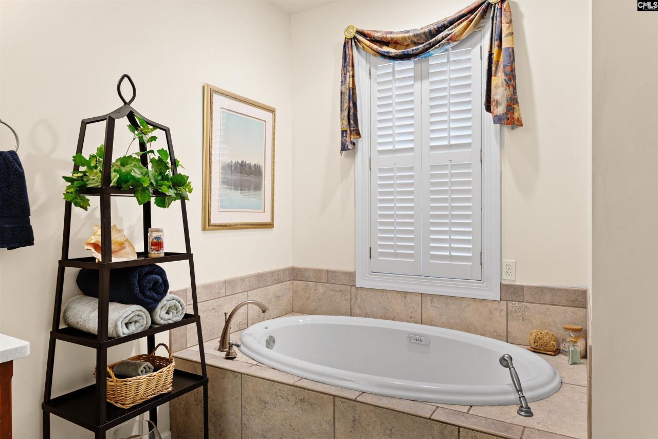 4875 Cameron Rd Photo 40